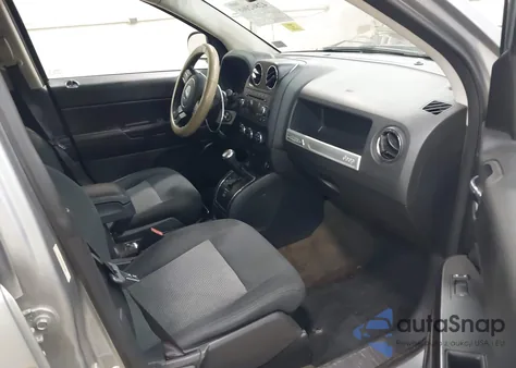 2016 Jeep Compass Sport из США, поврежденный, VIN 1C4NJDBB3GD756482